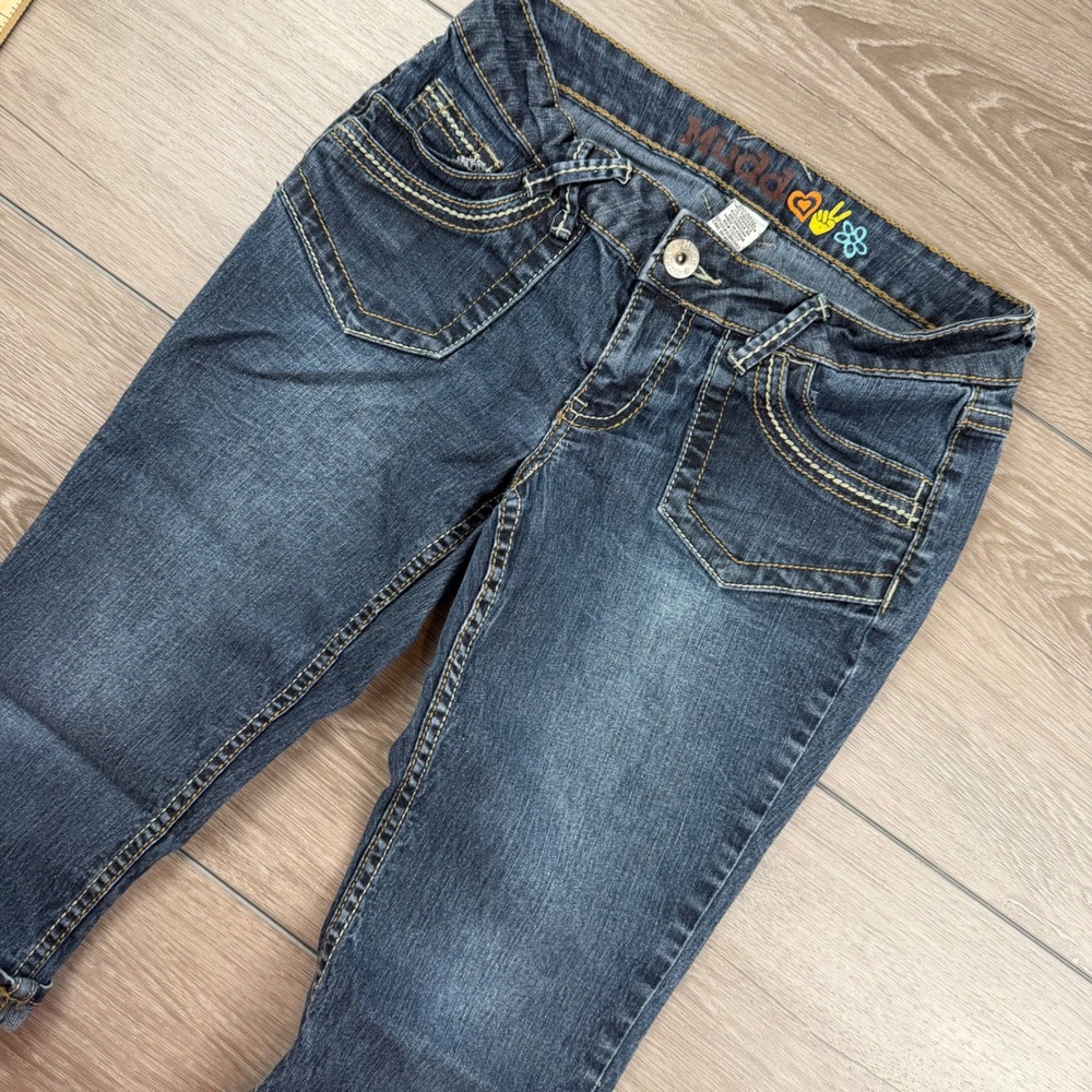 Mudd Women Capri Jeans Embroidered Pockets Cuffed Blue Size 7